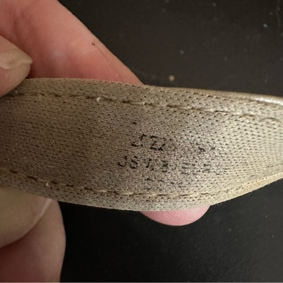 Olukai Kulapa Kai Silver Metallic Slip On Flip Flop Sandal Women’s Size 8 - Picture 9 of 10